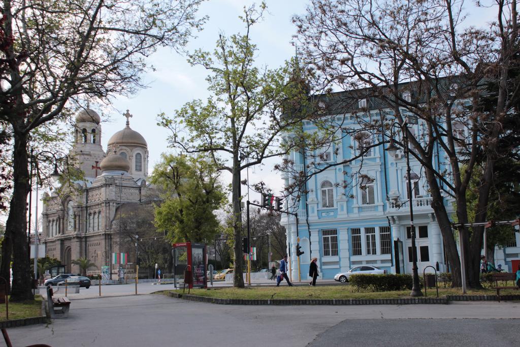 Apartment Central Varna Luaran gambar